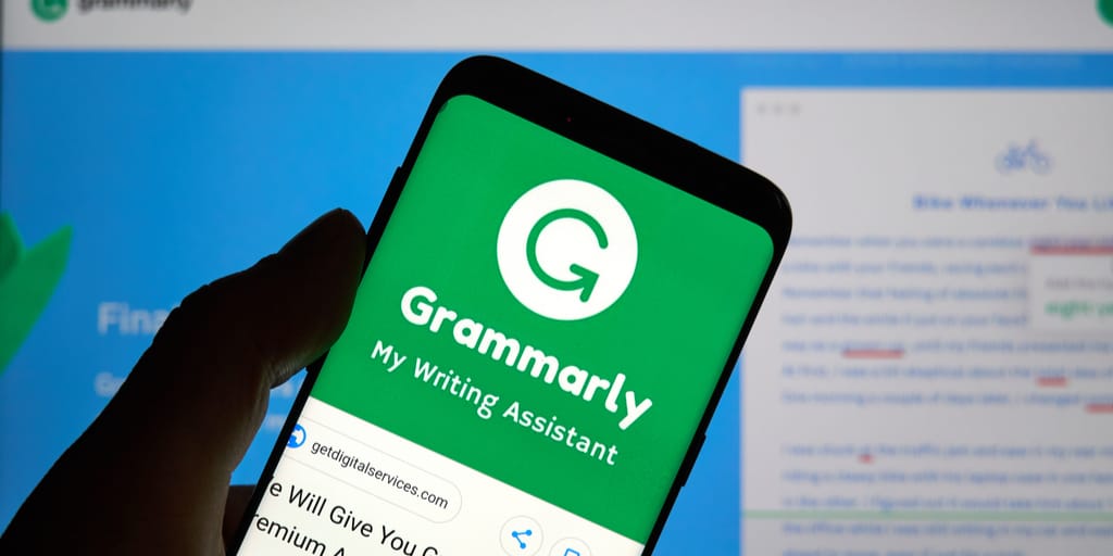 grammarly-tool-to-check-correct-grammar-in-writing